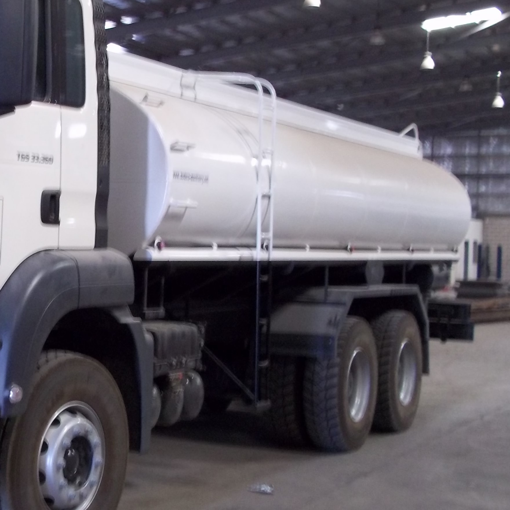 صور صهاريج ووايتات